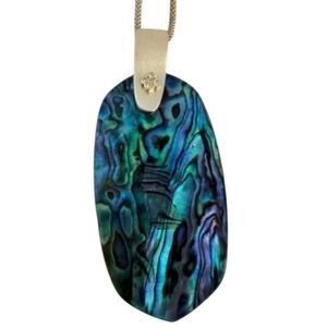 Kendra Scott Inez Gold Pendant Necklace in Abalone Shell